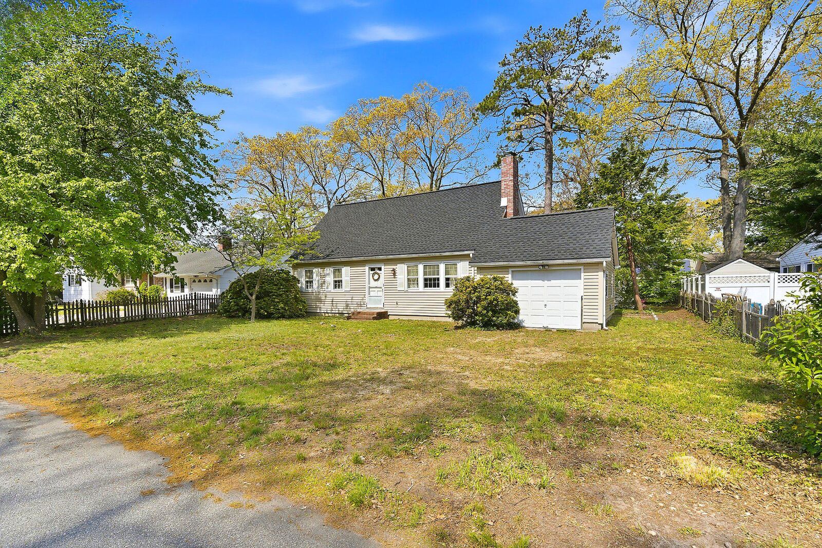 Property Photo:  464 Newport Road  NJ 08731 
