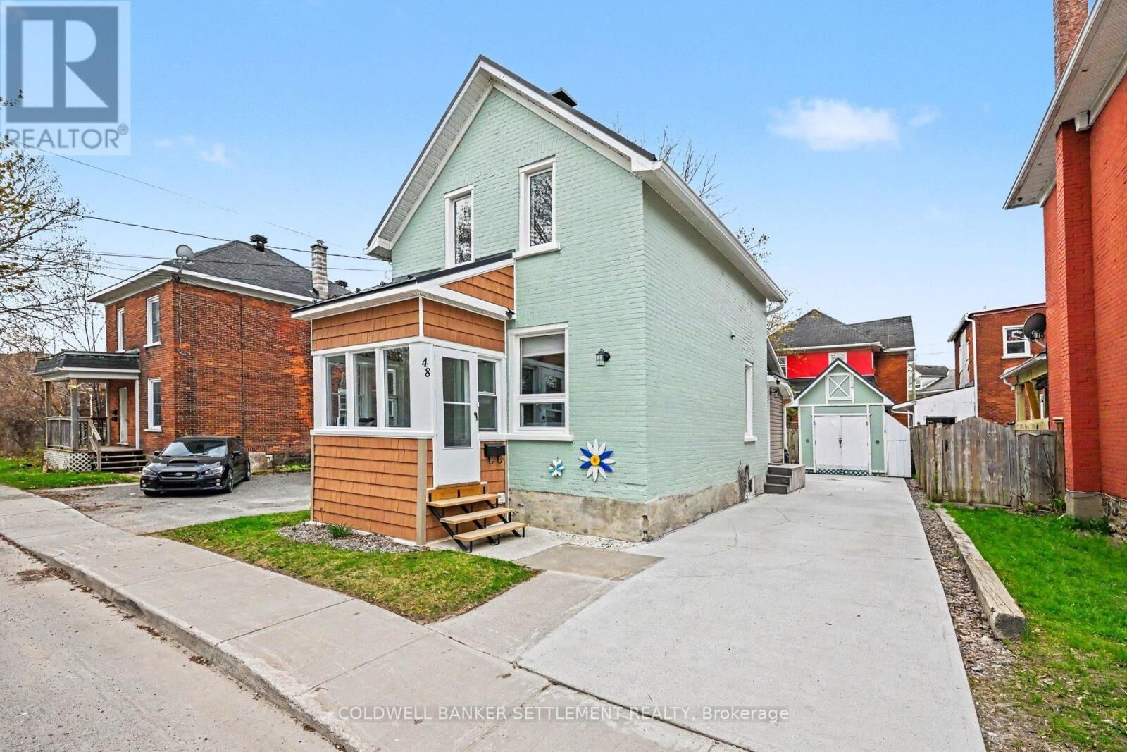 Property Photo:  48 Ogden Avenue  ON K7A 2L8 