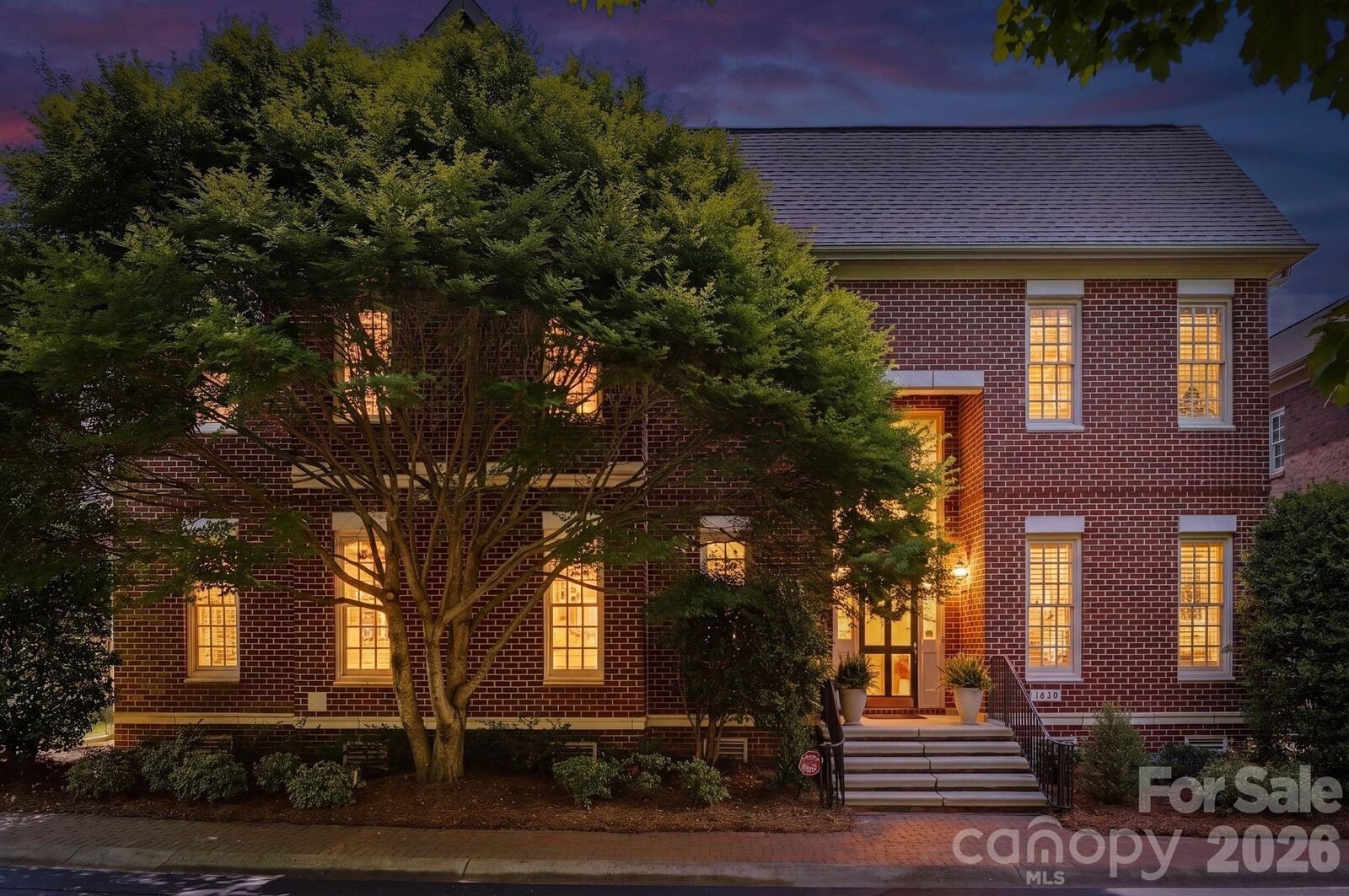 Property Photo:  2618 Sheffield Crescent Court  NC 28226 