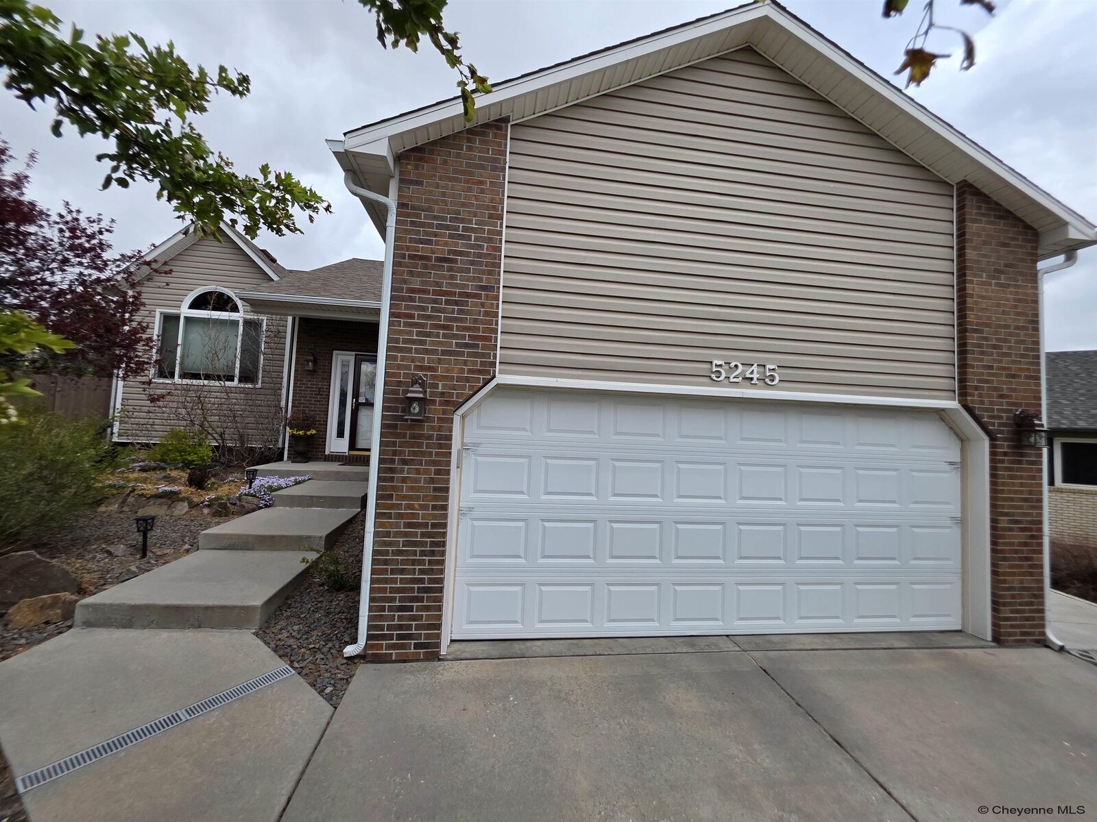 Property Photo:  5245 Danielle Ct  WY 82009 