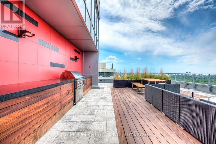 Property Photo:  58 Orchard View Boulevard Ph06  ON M4R 1B9 