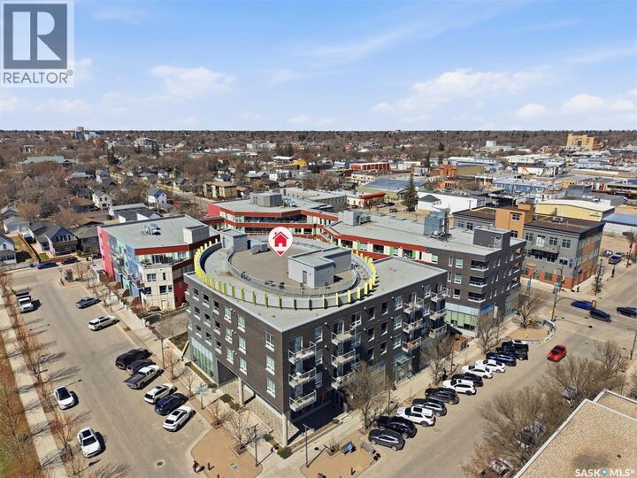 Property Photo:  204 409 B Avenue S  SK S7M 5M8 