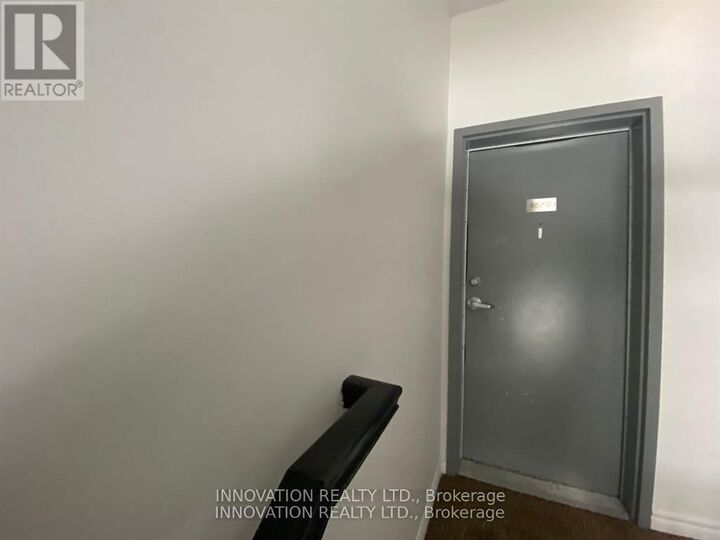 Property Photo:  857 Blackcomb Private C  ON K1G 4E4 