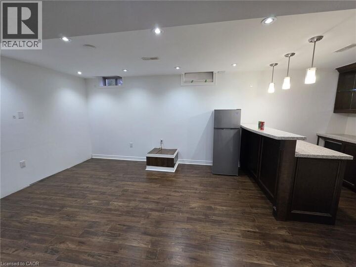 Property Photo:  79 Mander Place Bsmt  ON L9T 7A8 