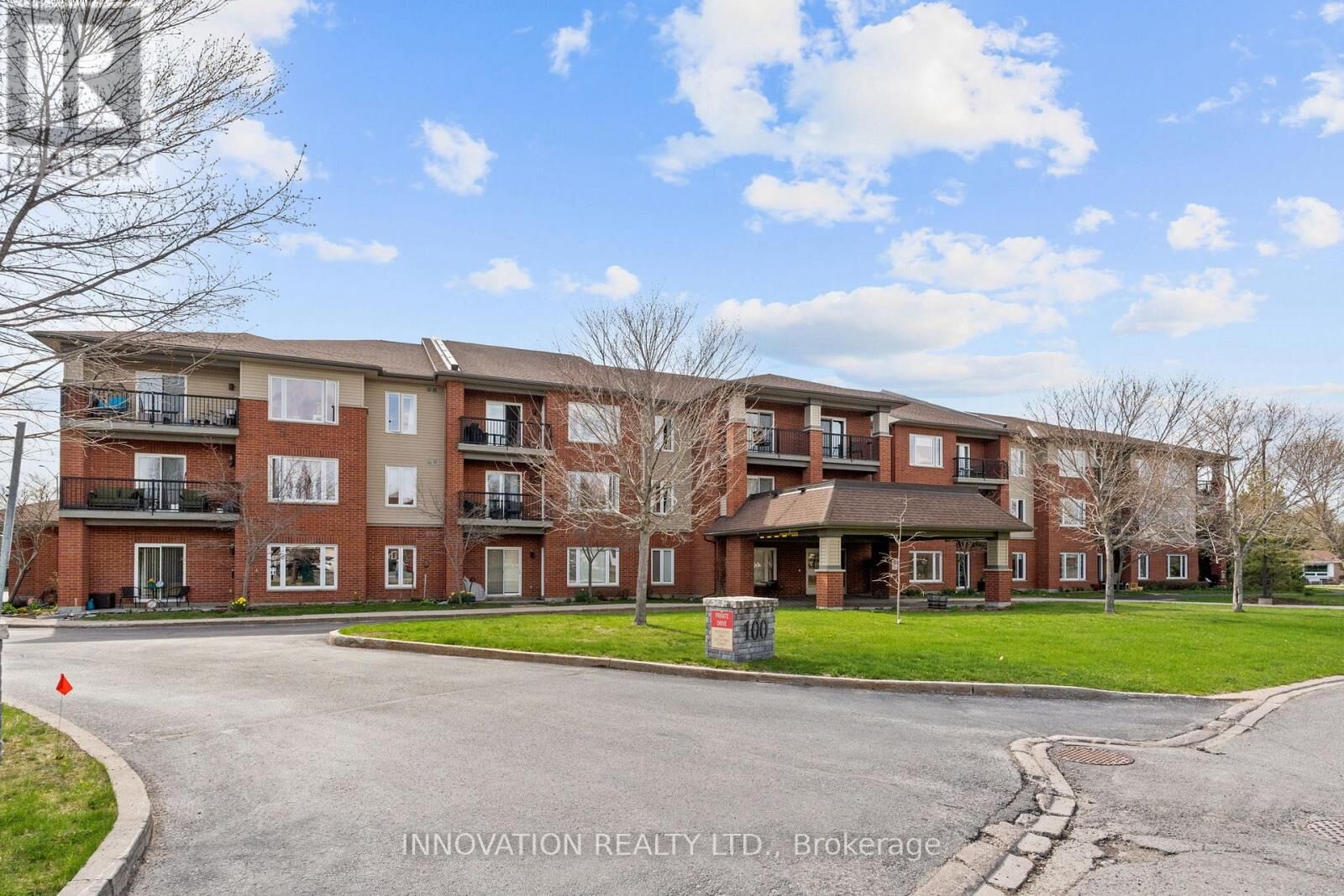 Property Photo:  100 Jamieson Street 209  ON K0A 1A0 