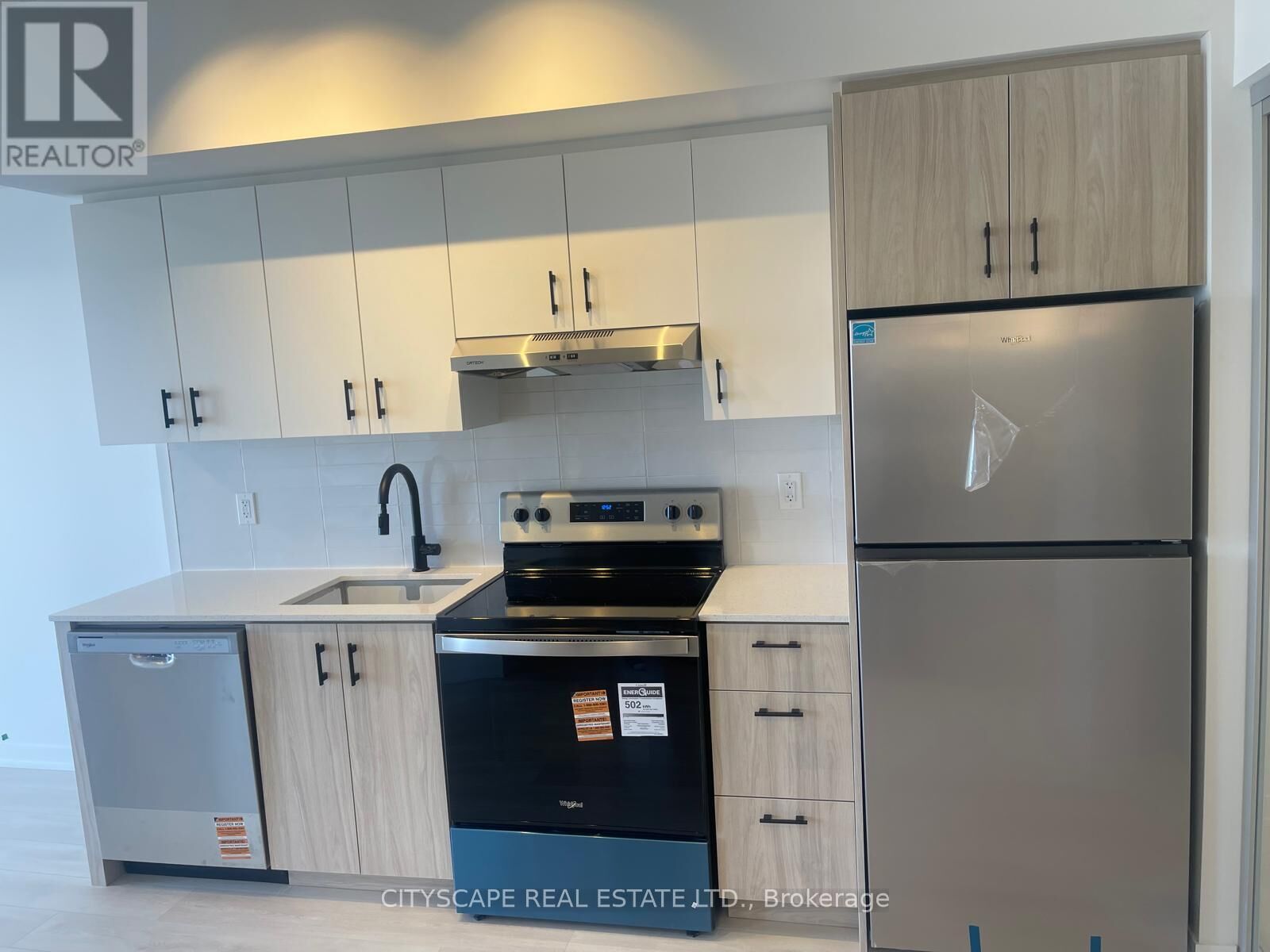 Property Photo:  4878 Powers Common C-804  ON L7M 2B4 