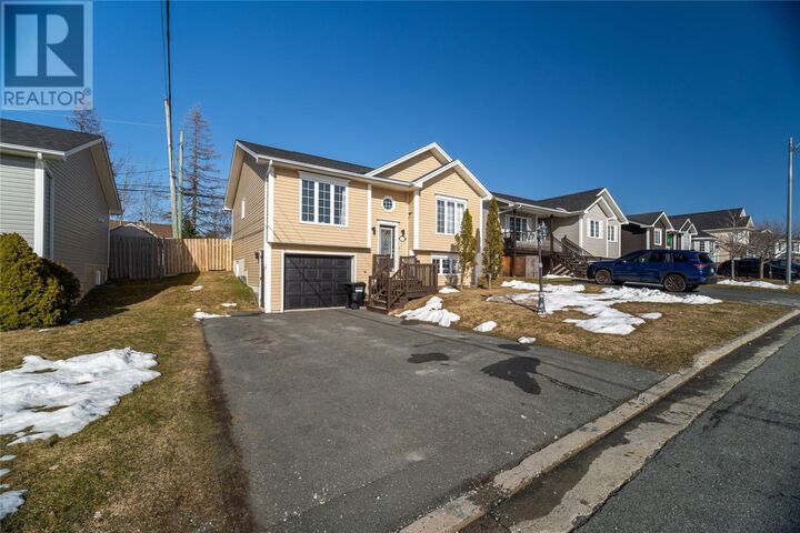 Property Photo:  13 Balnafad Place  NL A1G 1V9 