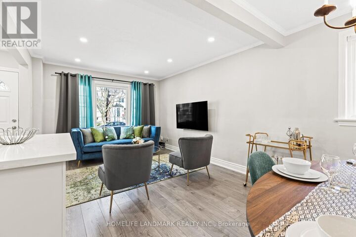 Property Photo:  107 Parklea Drive  ON M4G 2J9 
