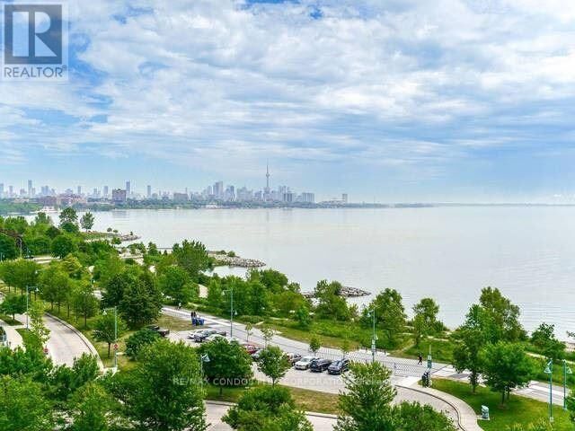 Property Photo:  2111 Lake Shore Boulevard West 814  ON M8V 1A1 