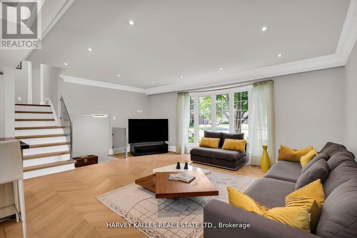 Property Photo:  16 Wedgeport Place  ON M2N 4B4 