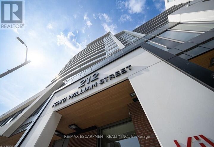 Property Photo:  212 King William Street 1109  ON L8R 0A7 