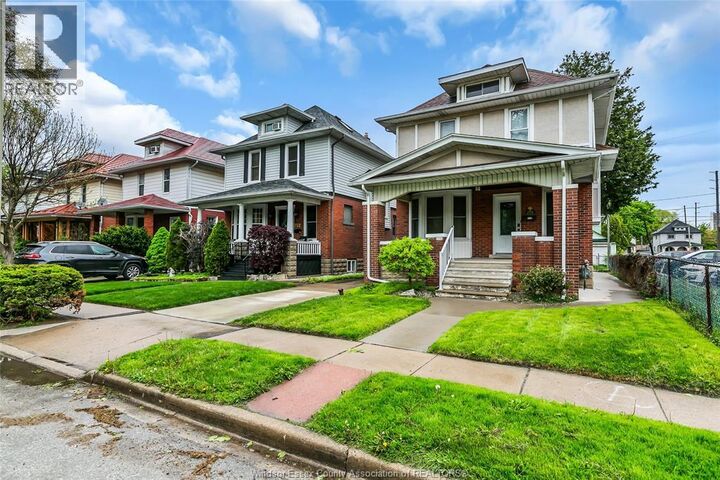 Property Photo:  258 Elm Avenue  ON N9A 5G8 