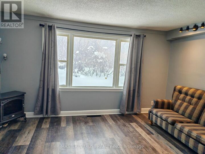 Property Photo:  356 Barrie Road 1  ON L3V 2R9 
