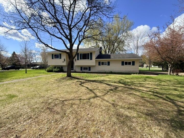 Property Photo:  3513 Honeysuckle Lane  WI 54401 