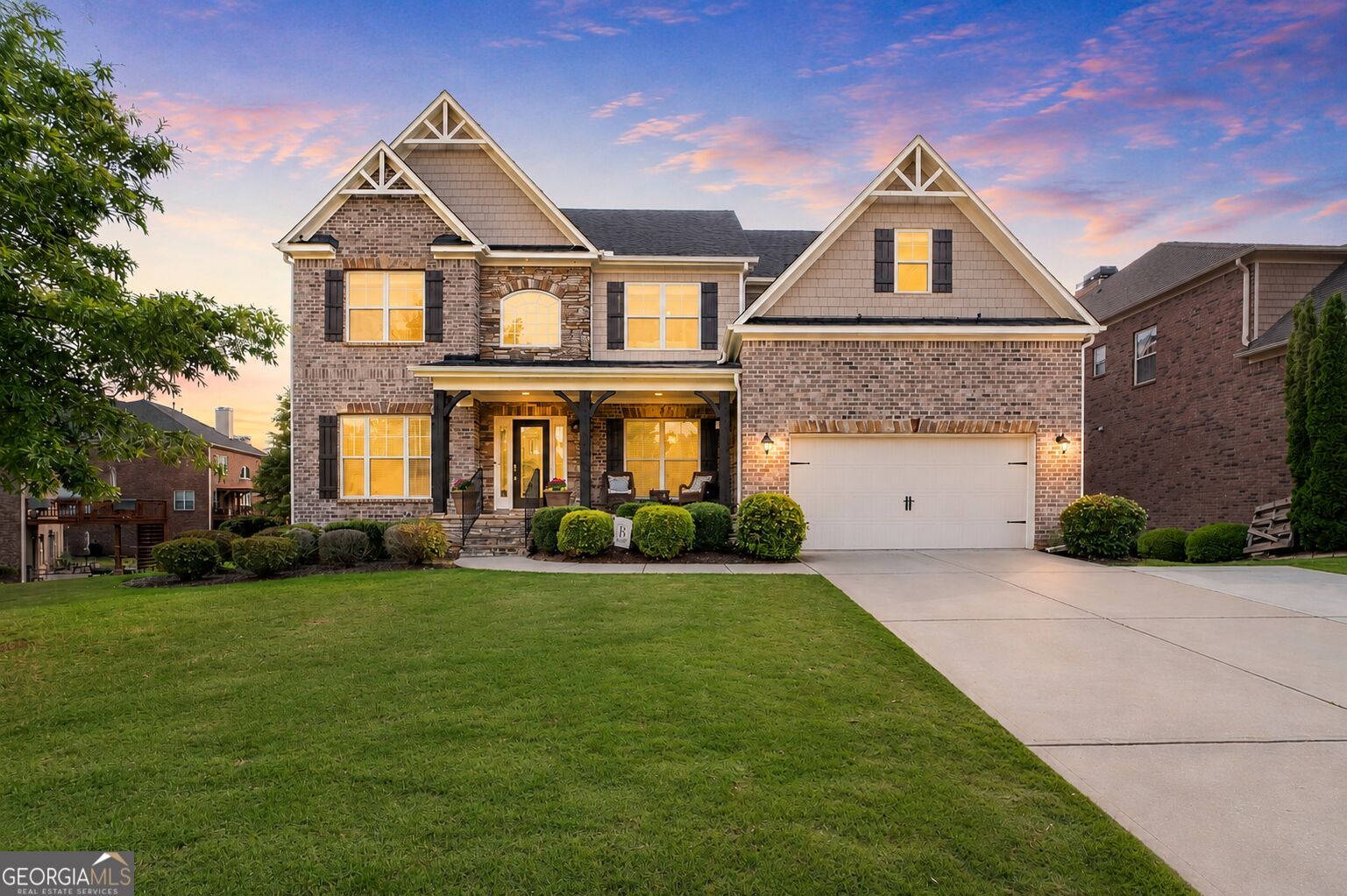 Property Photo: 3671 Guildhall Trail GA 30066