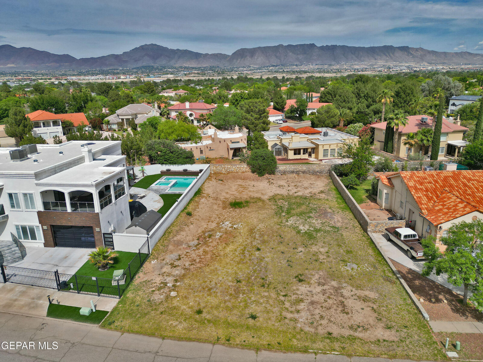 Property Photo:  4520 Lazy Willow Drive  TX 79922 
