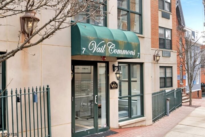Property Photo:  7 Prospect St Unit 303  NJ 07960 