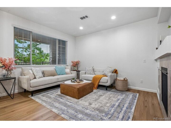 Property Photo:  8925 E Phillips Dr  CO 80112 