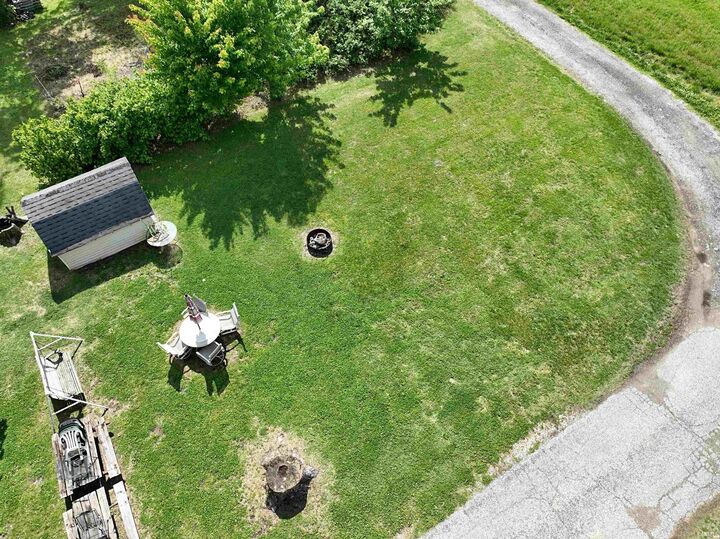 Property Photo: 510 NW 10th Street IN 47501