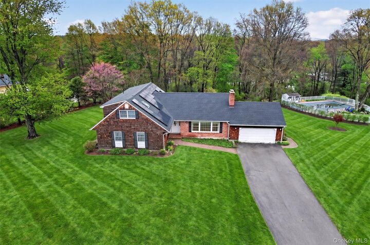 Property Photo: 16 Ridgeview Terrace NY 10924