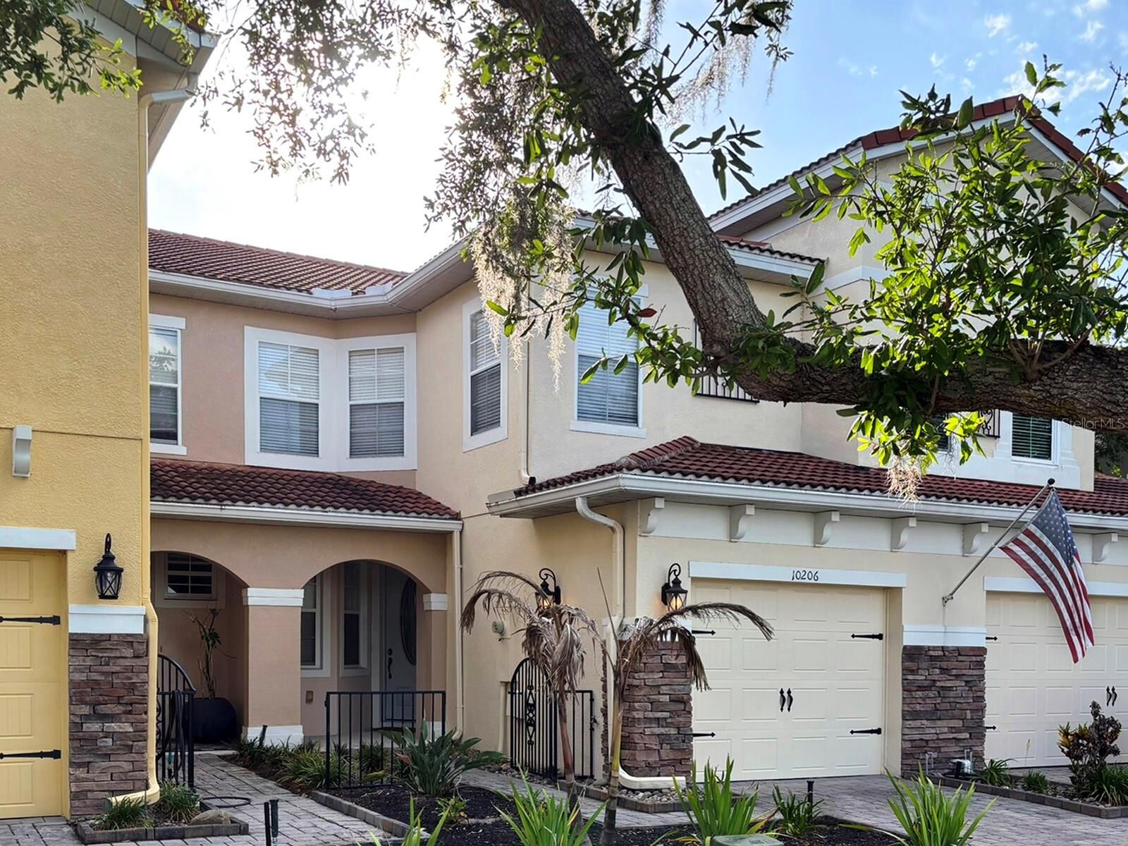 Property Photo:  10206 Fallsgrove Street  FL 32836 