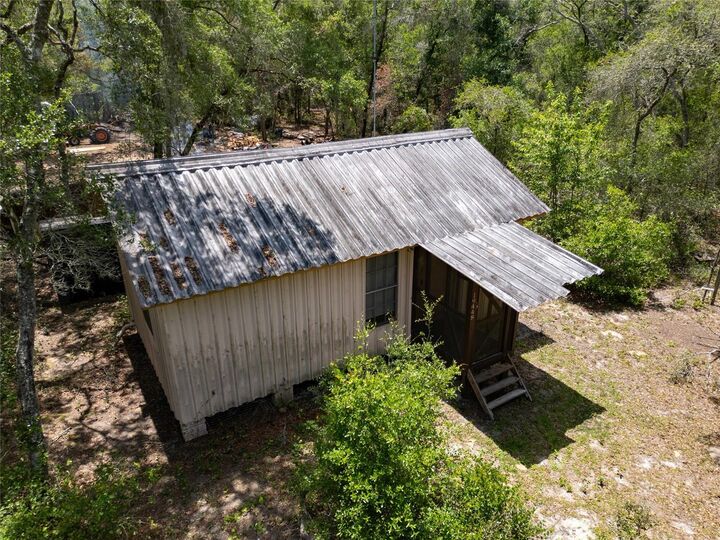 Property Photo:  19448 SE 92nd Place  FL 32179 