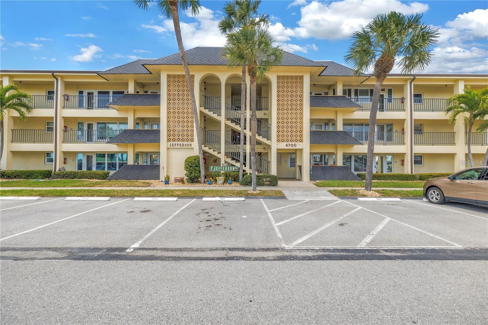 Property Photo:  4700 Cove Circle 107  FL 33708 