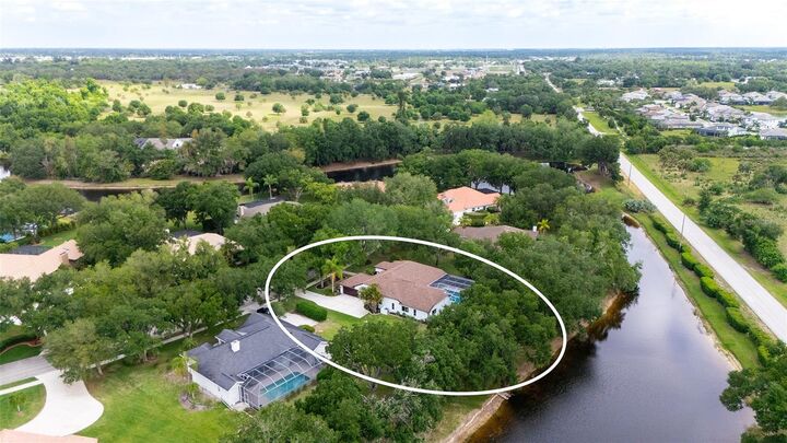 Property Photo:  6801 Erica Lane  FL 34241 