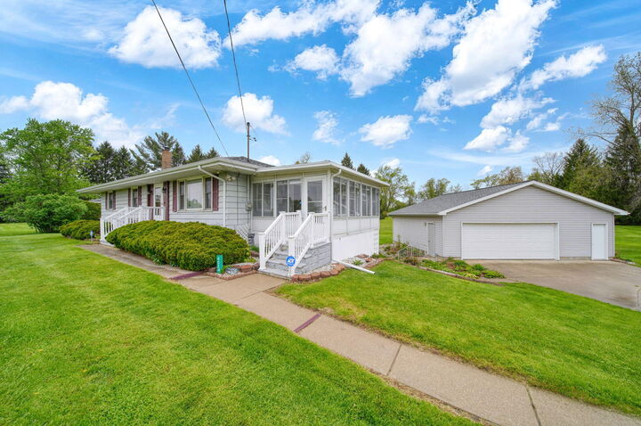 Property Photo:  4024 County Farm Road  MI 49201 