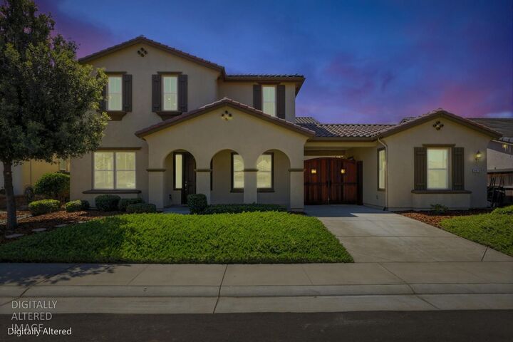 Property Photo:  8476 Bolcetto Circle  CA 95757 