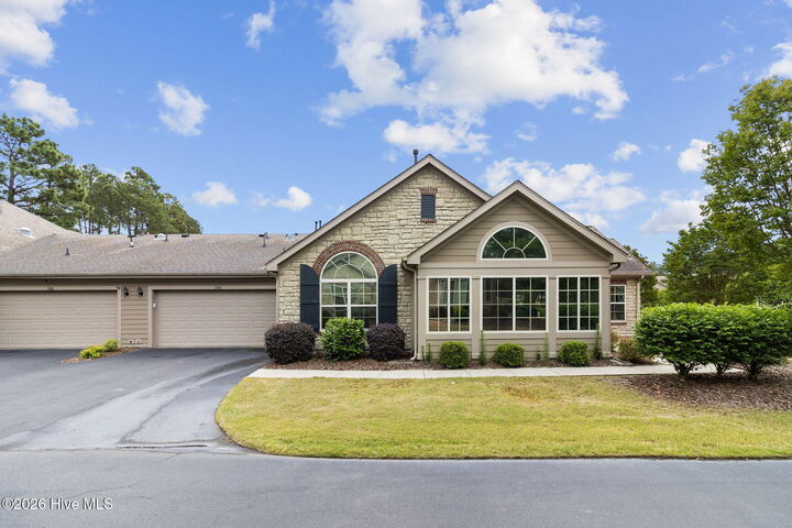 Property Photo:  124 W Chelsea Court  NC 28387 