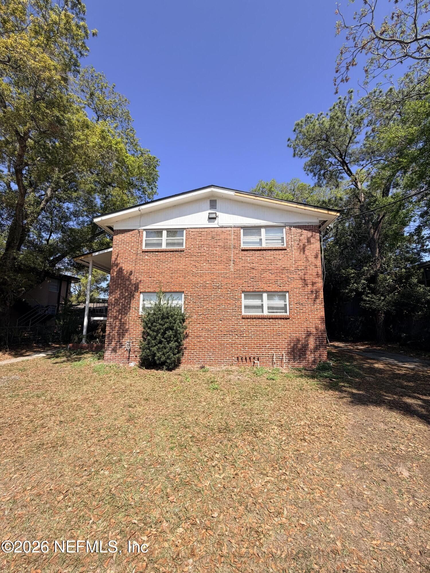 Property Photo:  5509 Playa Way  FL 32211 