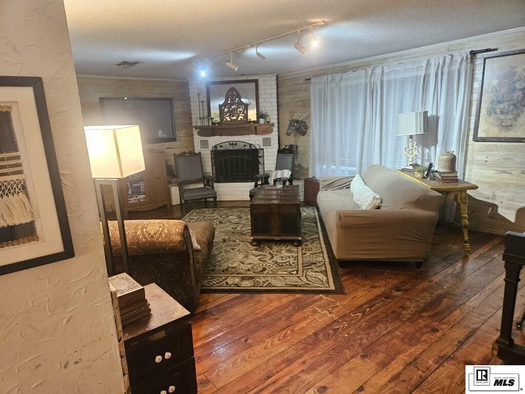 Property Photo:  2375 Butler Road  LA 71277 