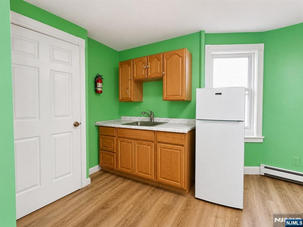 Property Photo:  276 Atlantic Street  NJ 07503 