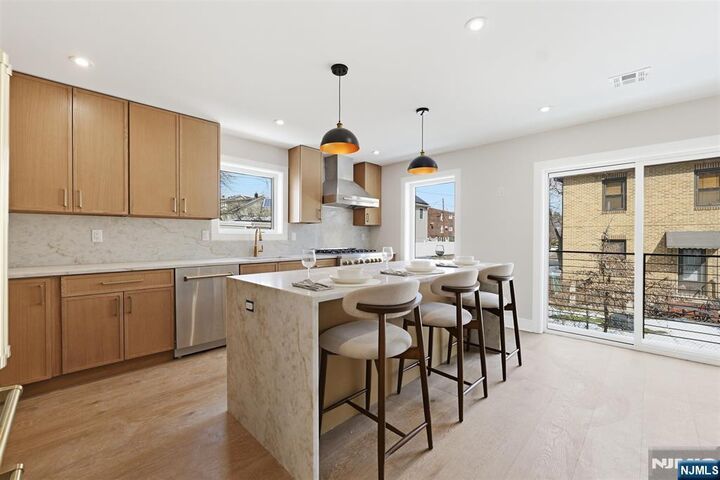 Property Photo:  138-140 Weigands Lane 1  NJ 07094 