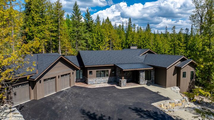 Property Photo:  92 Woodlandstar Circle  MT 59937 