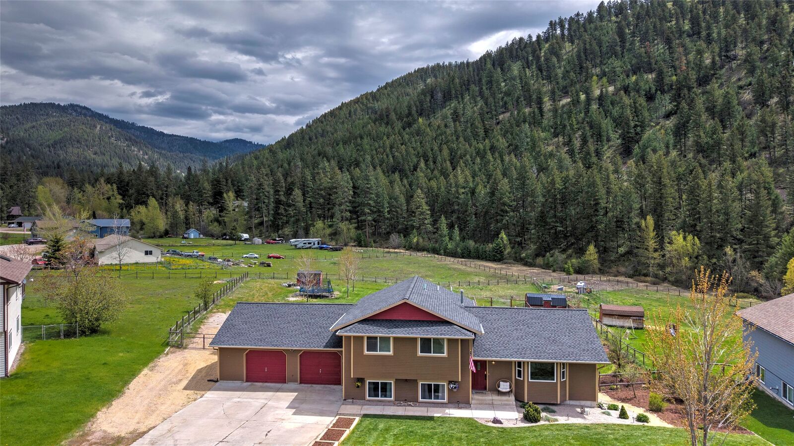 Property Photo:  21133 Handley Loop  MT 59825 