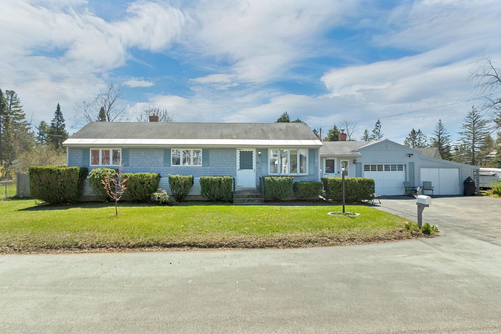 Property Photo:  110 Maple Street  NH 03878 