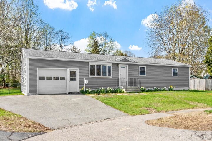 Property Photo:  74 Suzanne Drive  NH 03801 