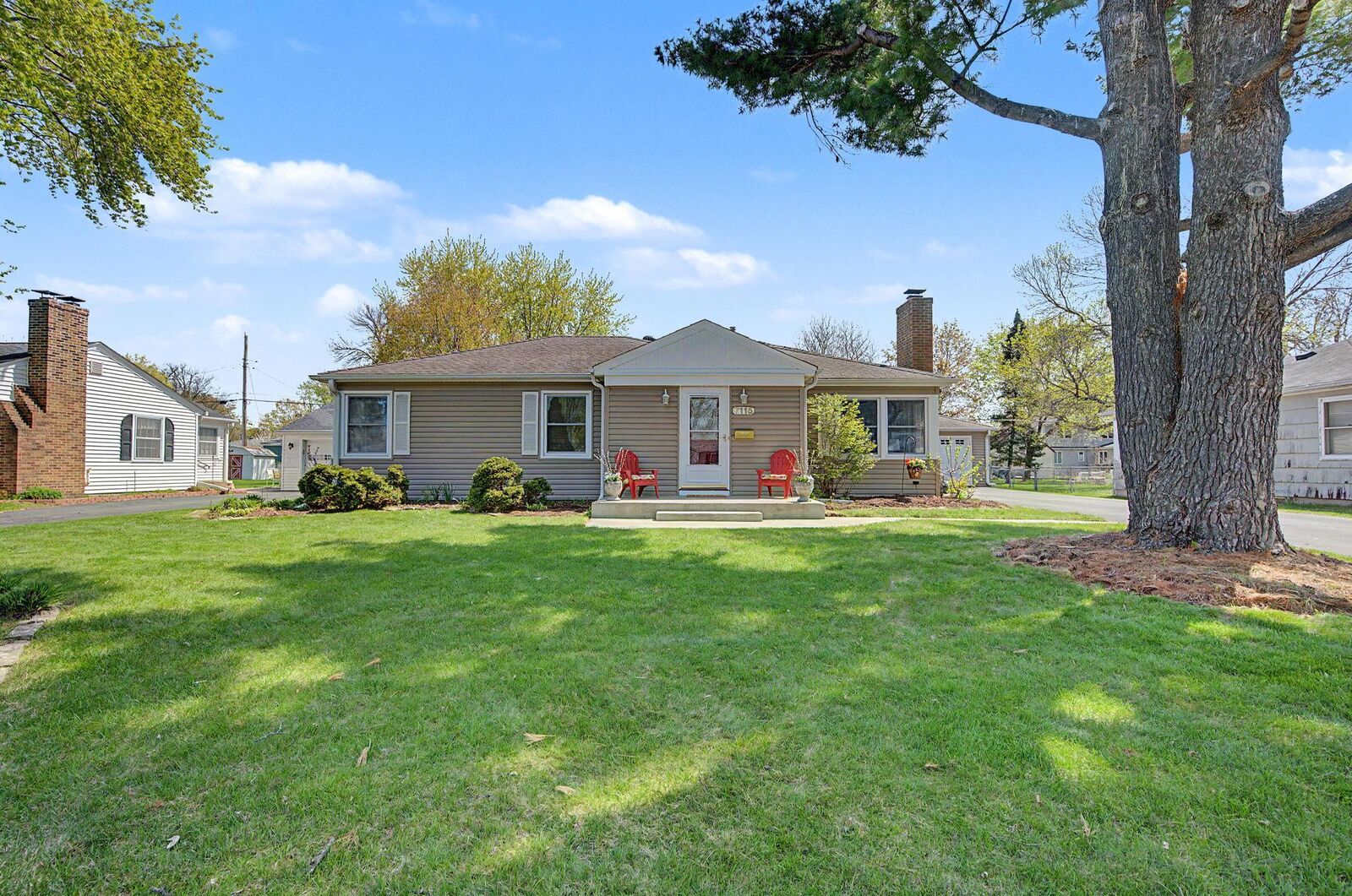 Property Photo:  7115 Morgan Avenue S  MN 55423 