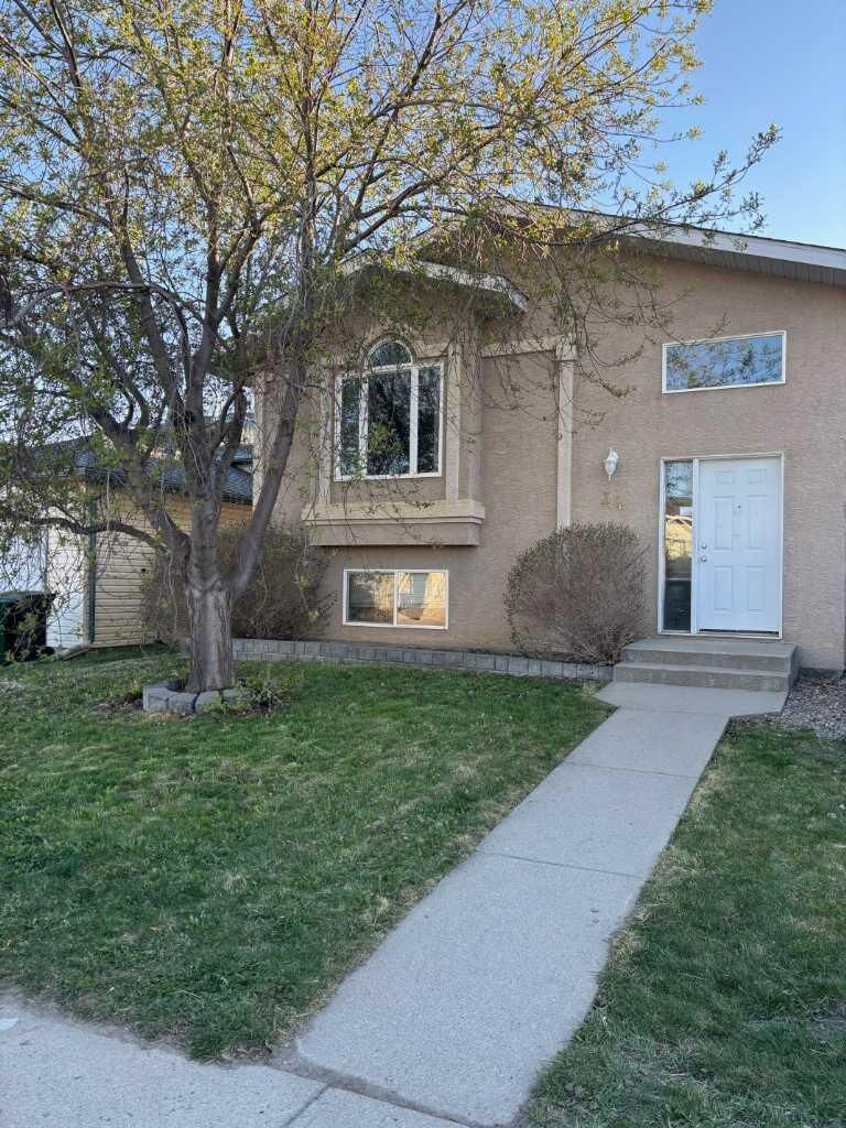 Property Photo:  34 Blackfoot Road W  AB T1K 7P5 