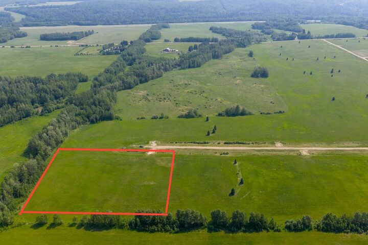Property Photo: Block 2 Lot 8 Eastwood Ridge Estates AB T7S 2A2