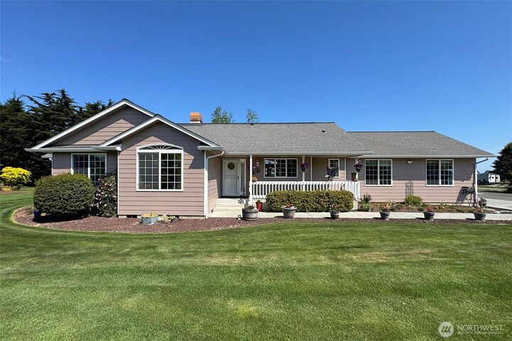 Property Photo:  23  Pearl Place  WA 98382 