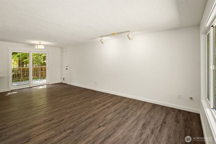 Property Photo: 42307 SE 168th Court WA 98045
