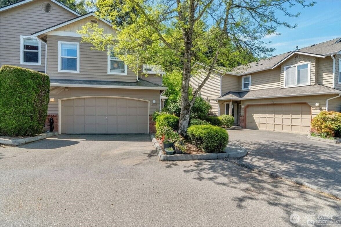 Property Photo:  5802  14th Drive W B  WA 98203 