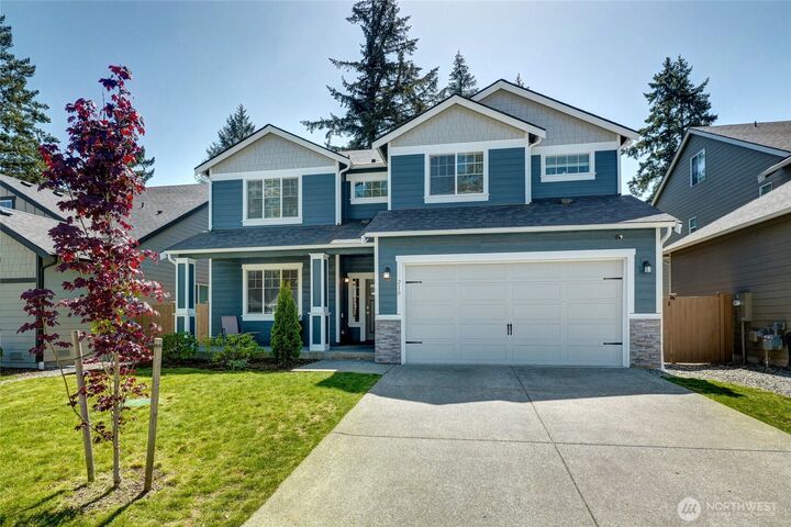 Property Photo:  210  191st Court E  WA 98387 