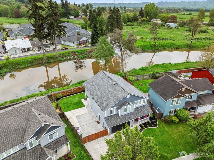 Property Photo:  1826  Island Drive  WA 98632 