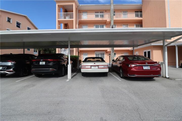 Property Photo:  2950 N Ocean Boulevard 112-101  FL 34996 