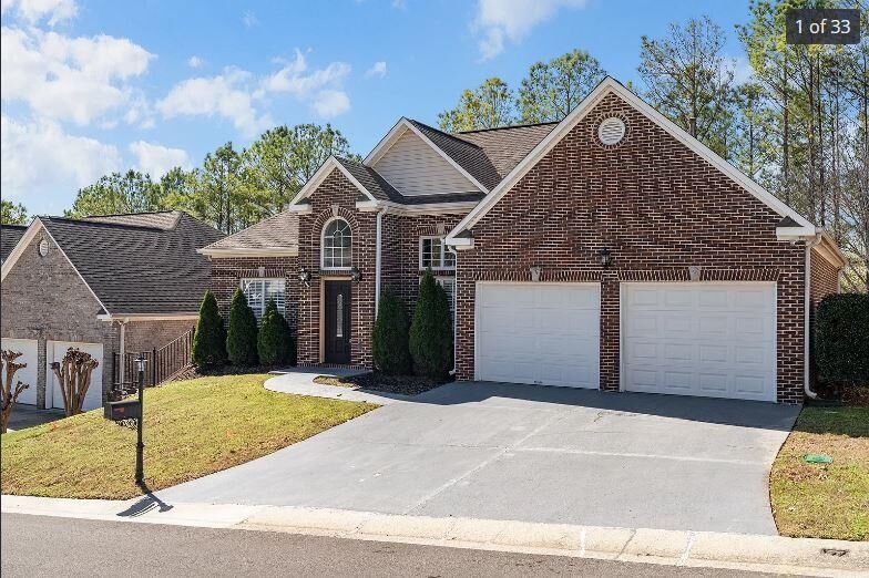 Property Photo: 109 Village Ln AL 35124