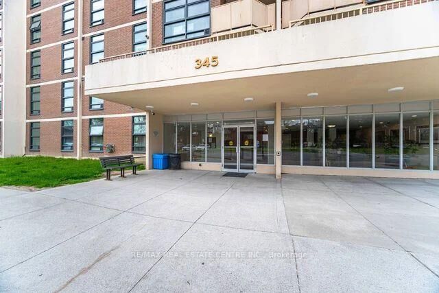 Property Photo:  345 Driftwood Avenue 1009  ON M3N 2P4 